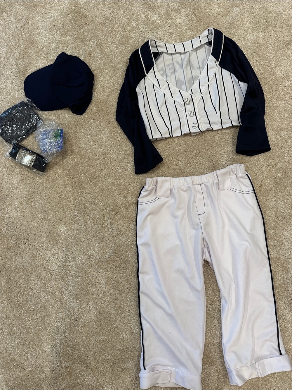 Leg Avenue baseball player costume size M/L